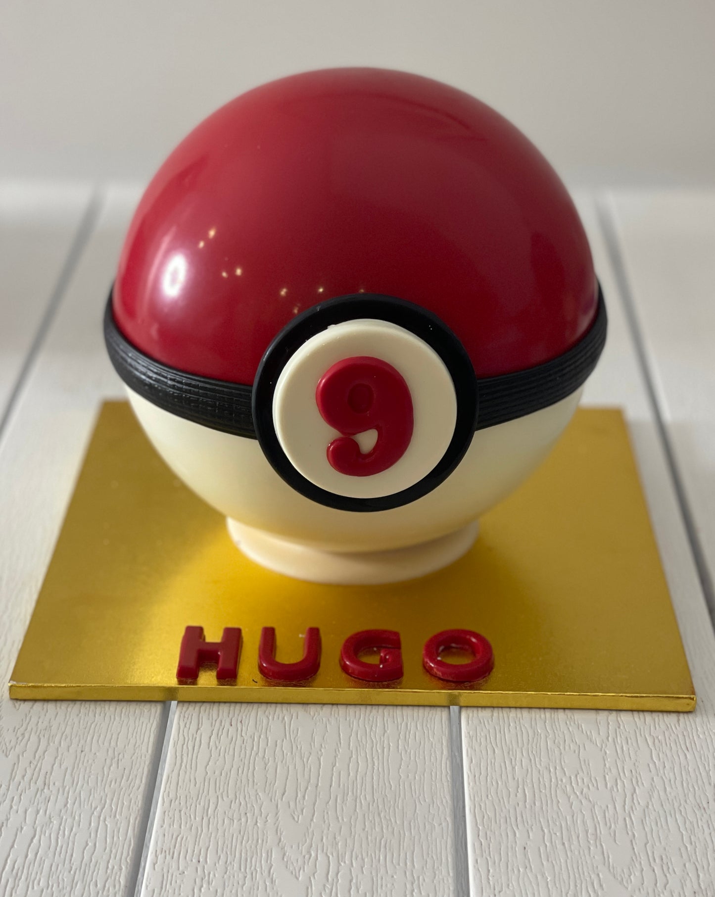 Pokémon Ball 3D Smash Cake