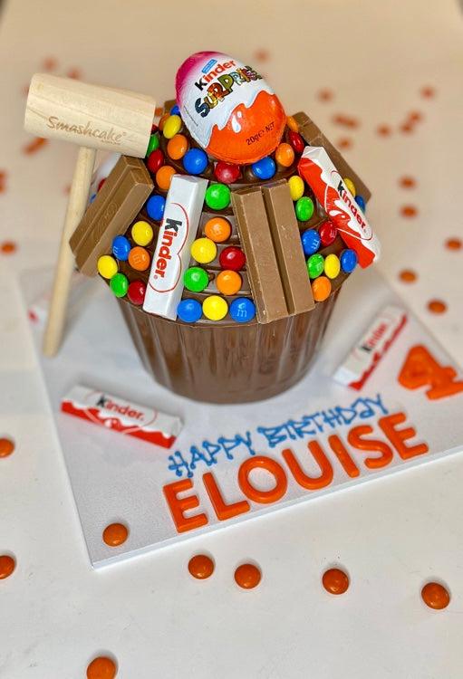 Kinder Surprise Smashcake