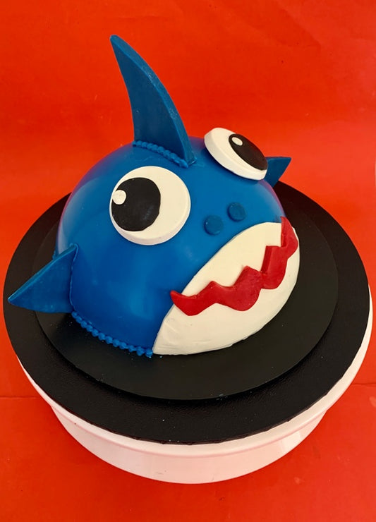 Baby Shark Smashcake