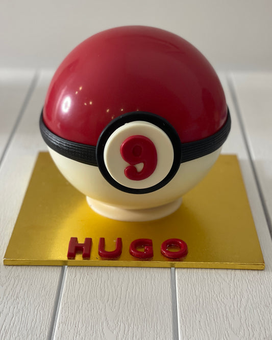Pokémon Ball 3D Smash Cake